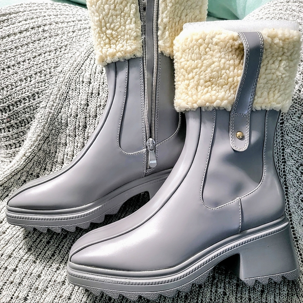 FashionNova name drop booties